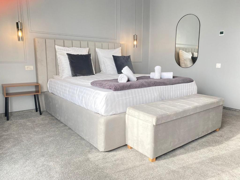 Coolkush Boutique Hotel Constanta Ngoại thất bức ảnh