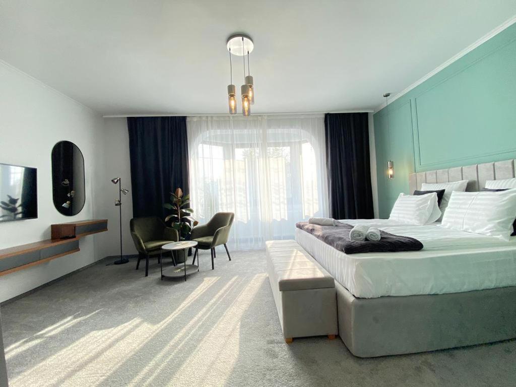 Coolkush Boutique Hotel Constanta Ngoại thất bức ảnh